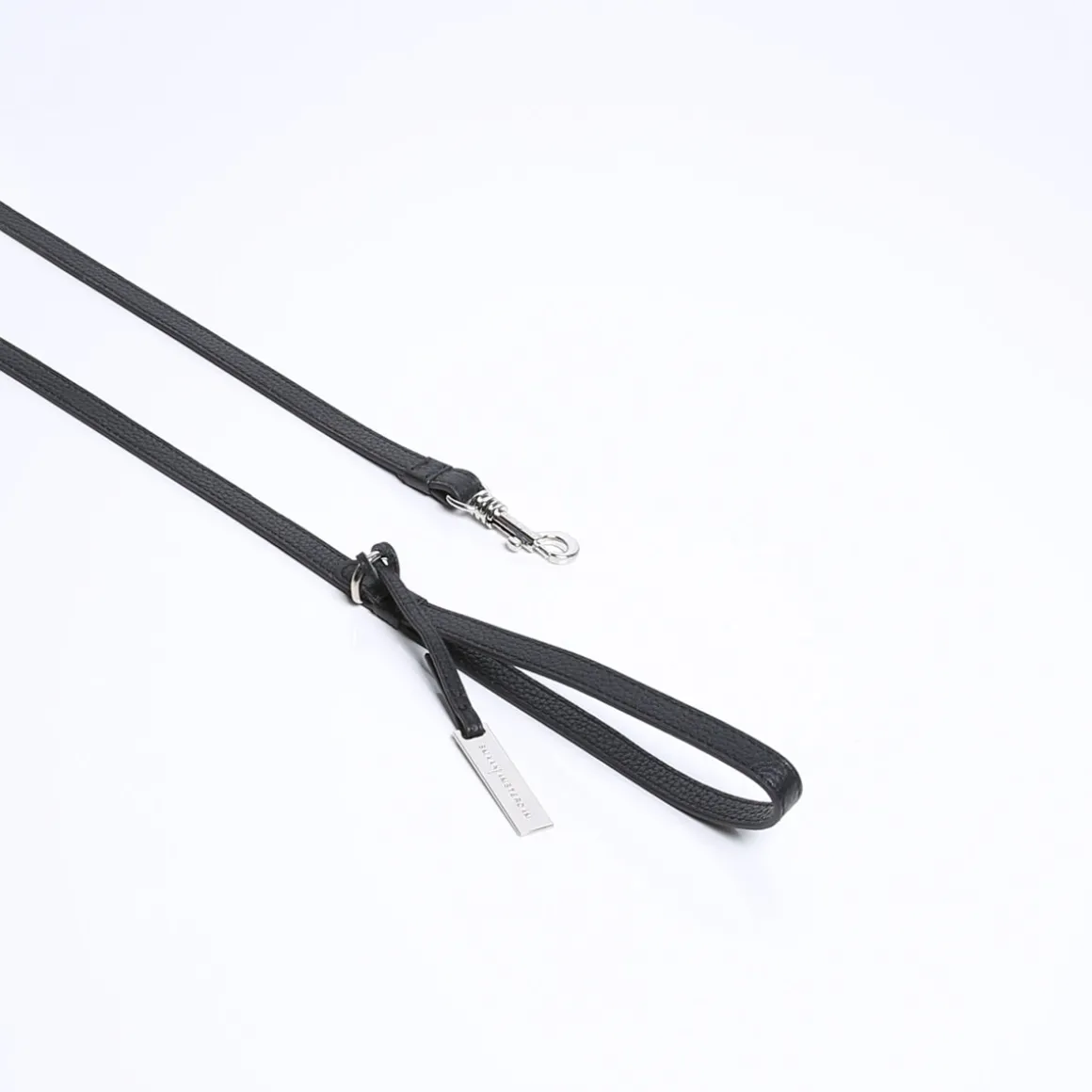 LEASH | BLACK