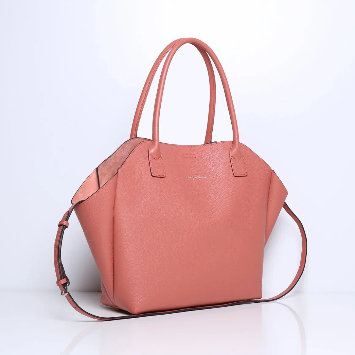 LOLA (online exclusive) | BRICK