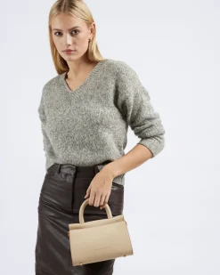 STEVIE (online exclusive) | LIMESTONE