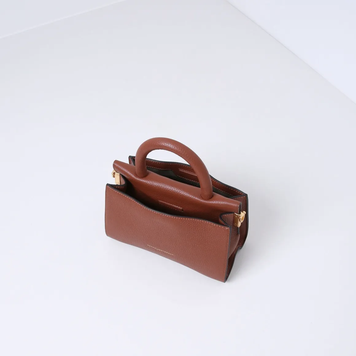 STEVIE (online exclusive) | CAMEL