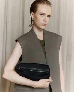 TRAVEL POUCH | BLACK