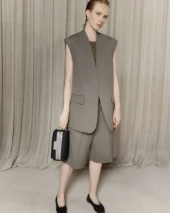 TRAVEL POUCH | TAUPE